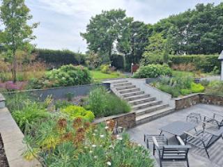 Thumbnail for photo 14