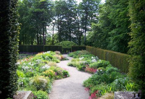 Formal terrace